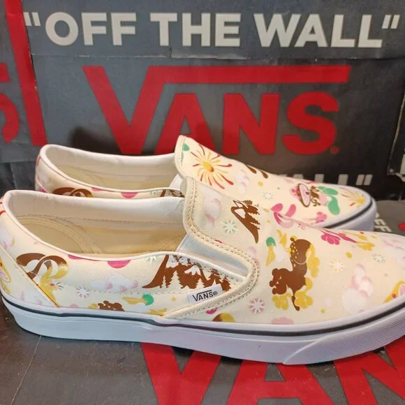 Vans Men's 11.5 Classic Slip On Get Outdoors Marshmallow White VN000BVZBPH